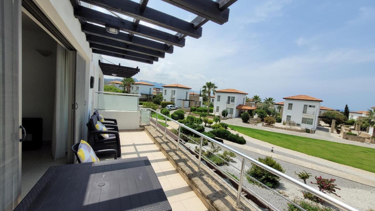 Sea And Mountain View Beachfront Penthouse Yali 외부 사진